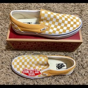 BRAND NEW Yellow Checkerboard Classic Slip-On Vans